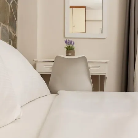 αnastasia * Mavrovúni