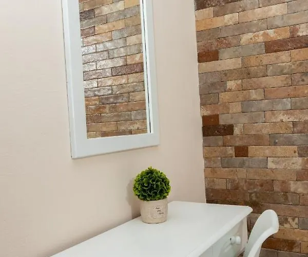 αnastasia * Mavrovoúnion