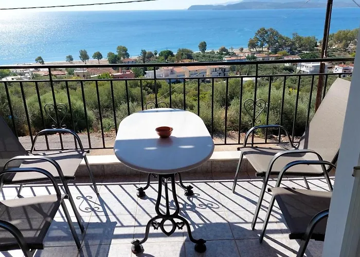 αnastasia Appartement Mavrovoúnion